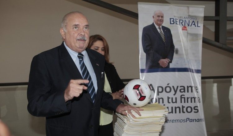 Miguel Antonio Bernal, aspirante presidencial independiente.