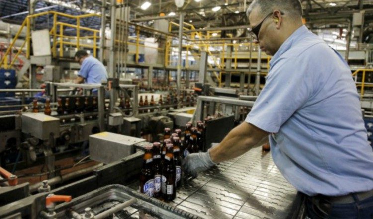 1,000 empresas podrían cerrar. /Foto Cortesía