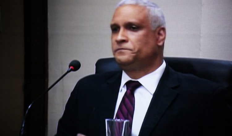 En lugar de cumplir con impartir justicia, "puede más el apetito de Jerónimo Mejía por complacer al poder político de turno", lamentó ayer el abogado Sidney Sittón. /Foto Víctor Arosemena