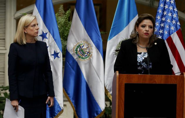 La secretaria de Seguridad Nacional de Estados Unidos, Kirstjen Nielsen, participó de la reunión. FOTO/EFE
