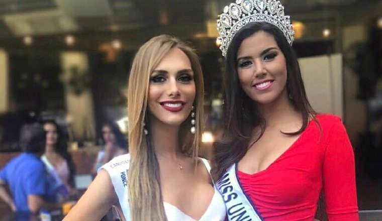 Junto a la reina saliente, antes de ser nombrada "miss" España. /Foto: Instagram