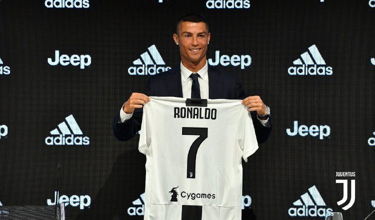 Ronaldo habló en un evento organizado en la sala Gianni y Umberto Agnelli del Allianz Stadium, la más lujosa del coliseo turinés. /Foto Juventus