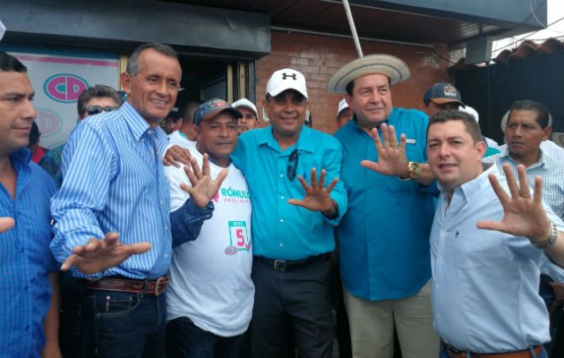 miembros del CD en Veraguas se postulan para los diversos cargos de elección. 