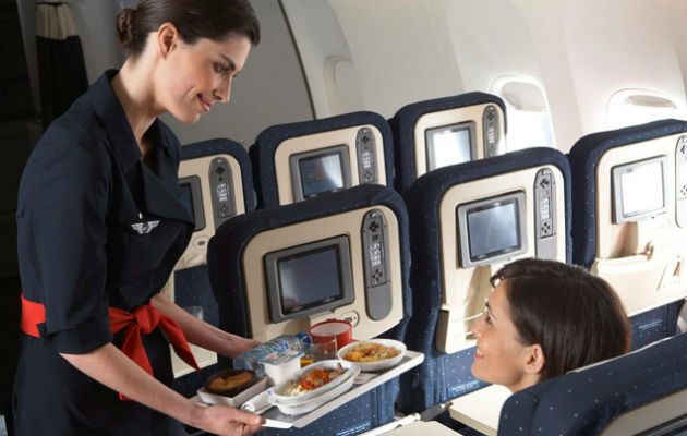 El lujo de tomar aperitivos en pleno vuelo