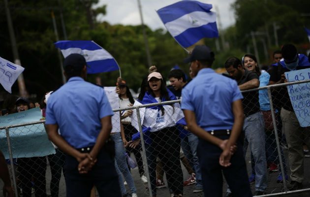 Ortega ha calificado de "golpistas" a los obispos y que son cómplices de las fuerzas internas y de los grupos internacionales que, a su juicio, actúan en Nicaragua para derrocarlo.