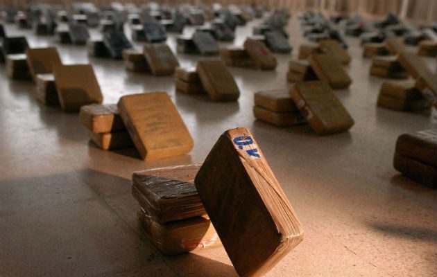 Mientras que en los cuatro años de la Administración de Álvaro Colom (2008-2012), las fuerzas antinarcóticas decomisaron 14.728 kilos.