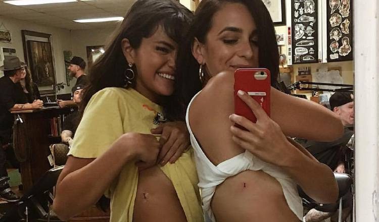 Tatuaje de Selena Gómez. 