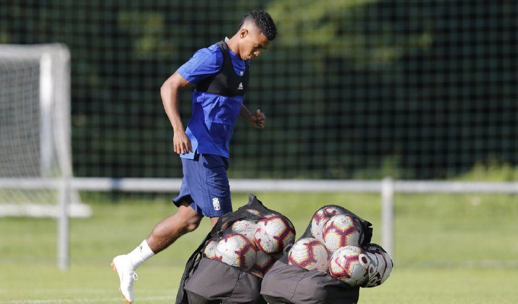 El panameño Édgar Yoel Bárcenas, de 24 años,  fue nombrado el mejor  jugador de la segunda fecha en la Liga 1|2|3. Oviedo