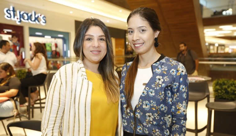 4. Luz Leal y Vanessa López.