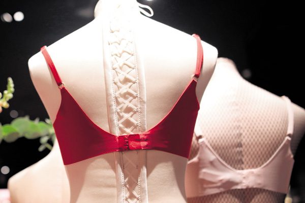 Se recomienda utilizar el segundo broche de derecha a izquierda. /Fotos: Aurelio Herrera 