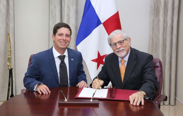 Jaime A. Sosa Berbey tomó posesión de su cargo el pasado viernes 11 de octubre. Foto: Cancillería.