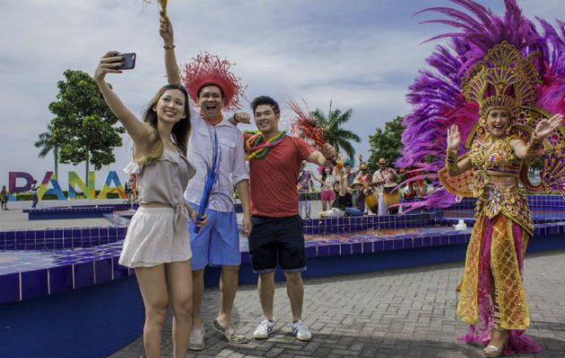 El turismo es uno de los pilares fundamentales de la economía panameña y se necesita atraer visitantes, según miembros del sector.