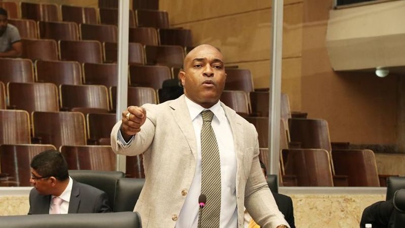 Jairo "Bolta" Salazar aseguró que interpondrá tres denuncias contra la Policía Nacional. Foto: Panamá América.