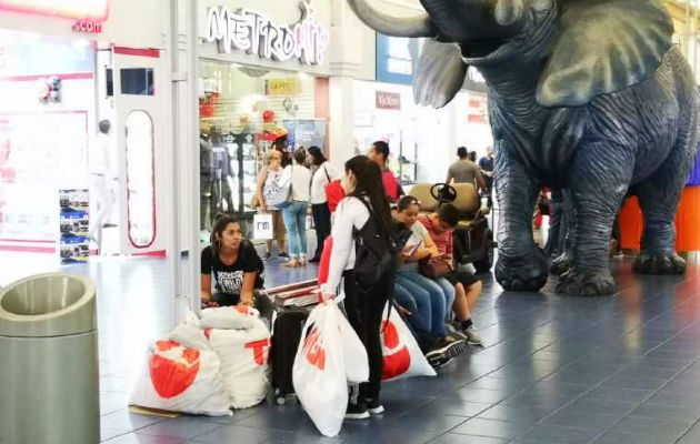 Las ofertas en el Black Friday van desde el 20% hasta el 70% en productos. Foto/Archivo
