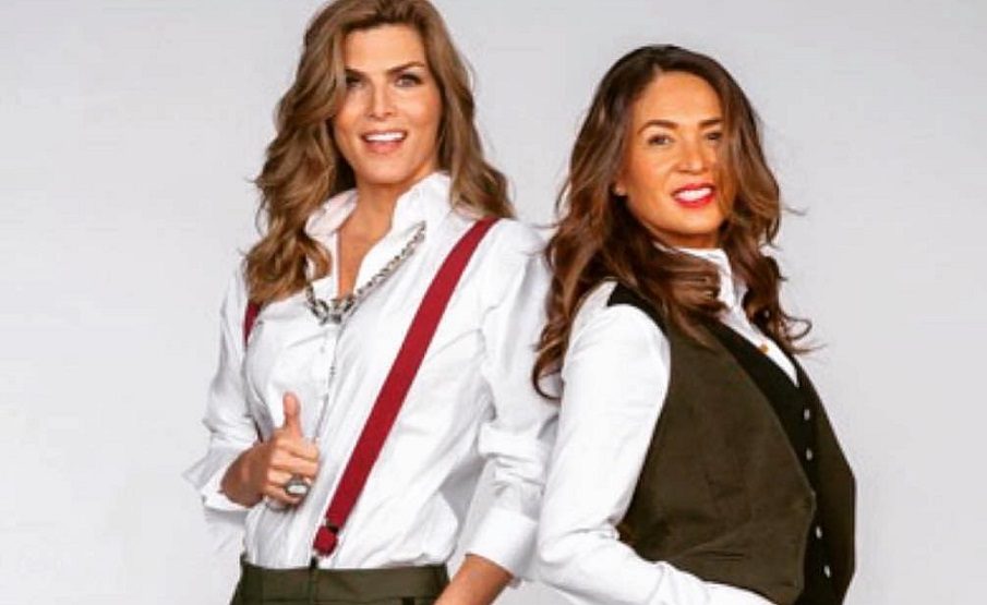 Montserrat Oliver y Yolanda Andrade. Foto: Instagram
