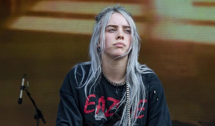 La joven cantante tiene diversas nominaciones en los Grammy. AP