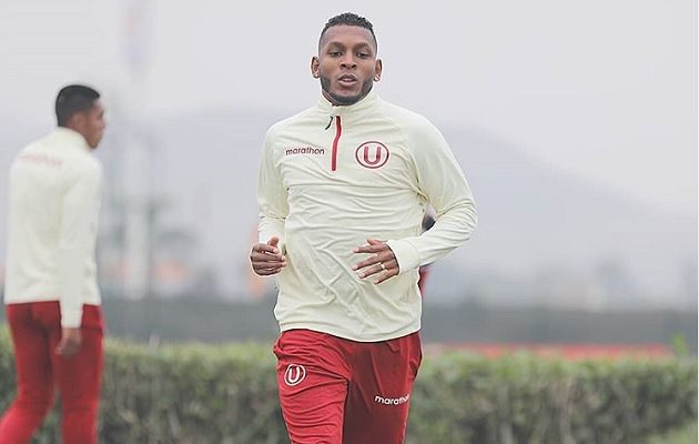 Alberto Quintero pide mejoras a su contrato.