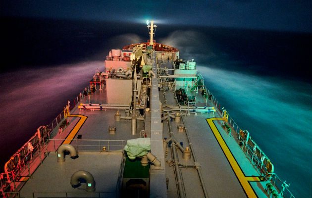El UBC Cyprus, como muchos barcos, depende de una tripulación filipina. Un viaje reciente de Japón a Filipinas. Foto/ Jes Aznar.