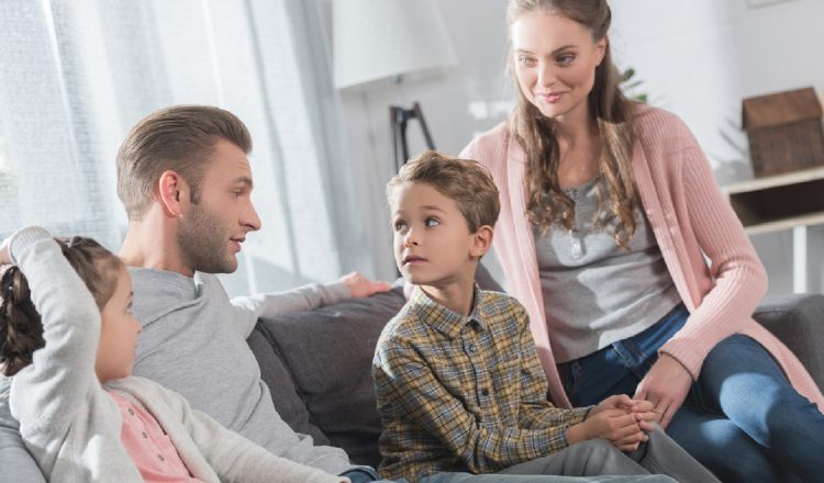 A la hora de presentar a los hijos su nueva pareja no se desespere, hágalo poco a poco. Foto: Pixabay
