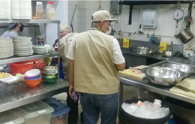 Operativo de salud en Parque Lefevre.