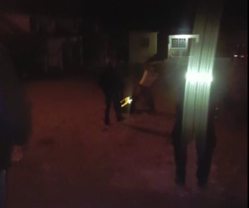 Trifulca entre familiar del alcalde de Tierras Altas, Javier Pittí, y un agente del tránsito.
