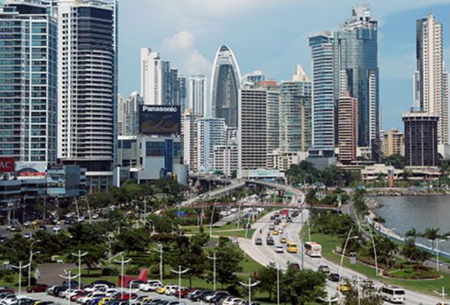 La actividad de las inmobiliarias recibió 512 quejas en el año. Foto/Archivo