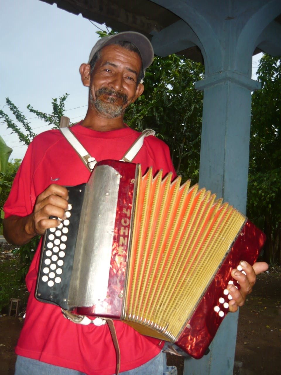 "Luya" era un morador muy conocido y apreciado en su comunidad, ya que apoyaba diferentes actividades, entre ellas, era muy buscado ya que se dedicaba a extraer miel de abejas.Foto/Thays Domínguez