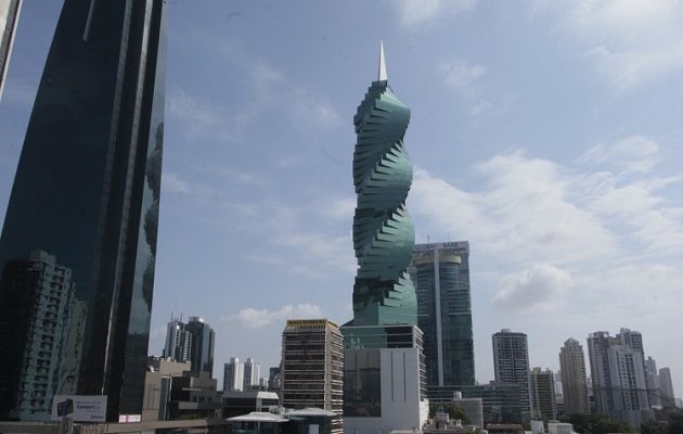 Fitch Ratings resaltó fortalezas, como la baja inflación y la entrada de Inversión Directa Extranjera. Foto: Víctor Arosemena.