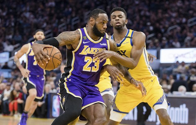 LeBron no descarta integrar la selección.