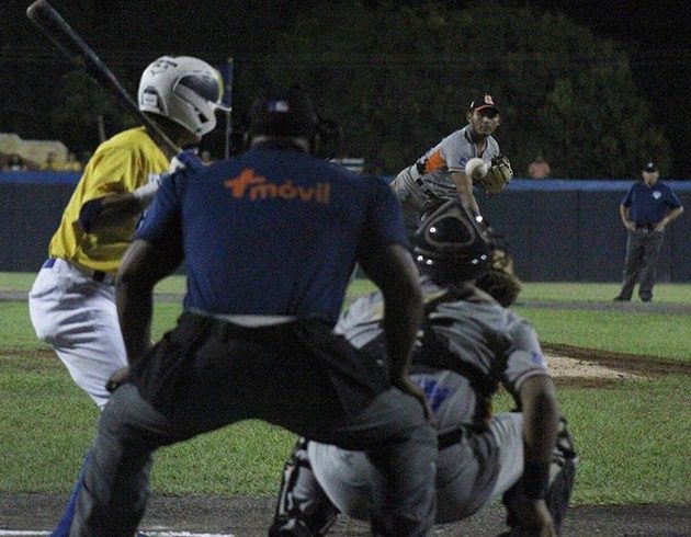 Herrera salió airoso en el primer partido. Foto:Fedebeis