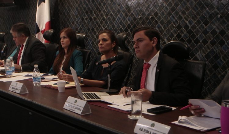 Juan Diego Vásquez, es diputado de San Miguelito.