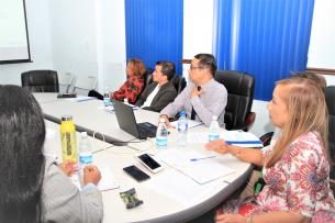 Instalan mesa para reglamentar política de medicamentos