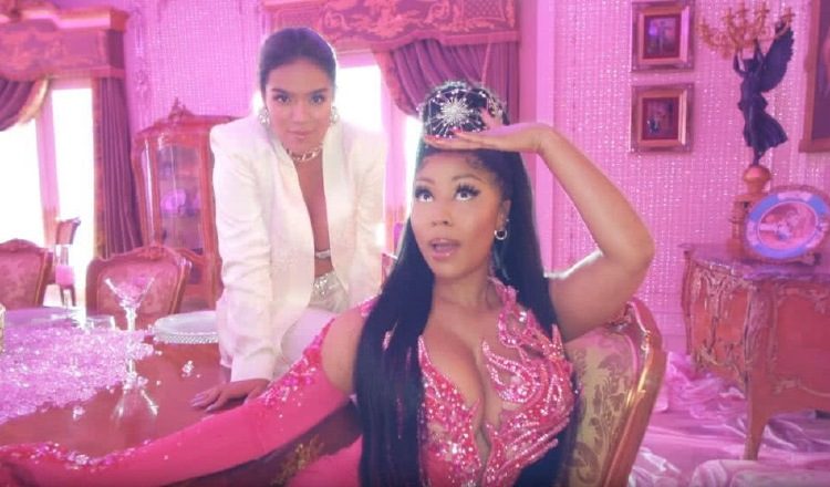 'Tusa' de  Karol G y Nicki Minaj.  Youtube