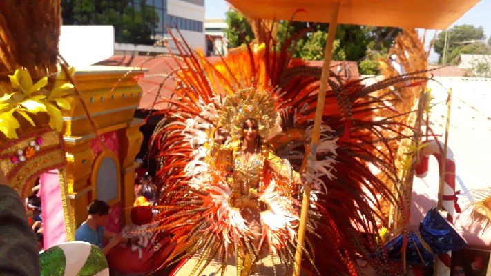 Las reinas de Chitré dieron lo mejor de cada una. Foto/Thays Domínguez