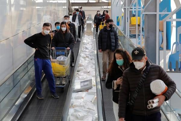 En las últimas horas se detectaron 40 nuevos casos en todo el país, 36 de ellos en la ciudad de Wuhan, foco de la epidemia. FOTO/EFE