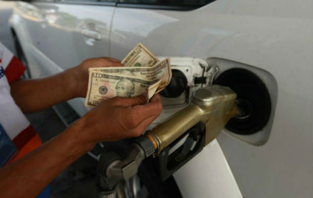 Variación en el precio del crudo afectó el costo de los derivados.