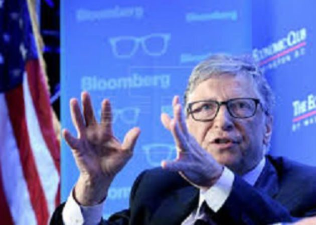 "El mundo necesita a la OMS ahora más que nunca", escribió el multimillonario en su cuenta de Twitter. Foto: EFE