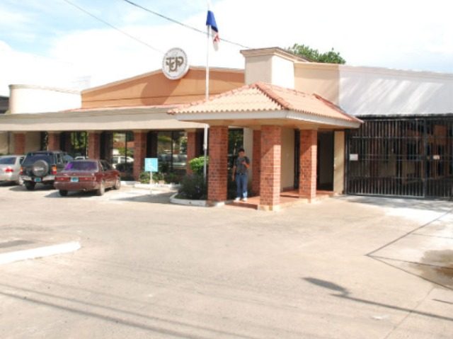 Se creará un fondo económico para la compra de dispositivos electrónicos y ayuda alimentaria. Foto: Cortesía