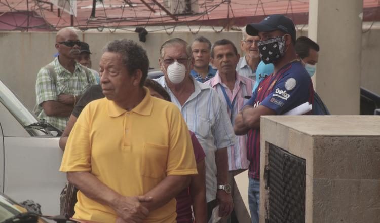 La principal causa de muerte de los adultos mayores son las enfermedades cardiovasculares. 