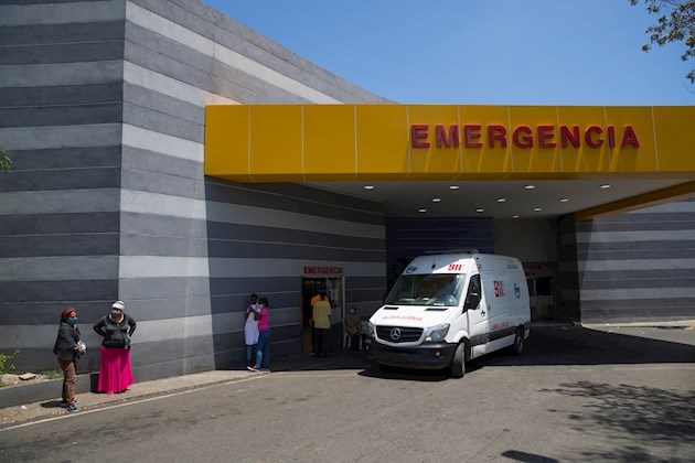 El pasado 24 de abril, Sánchez Cárdenas informó de 109 muertos por la ingesta de este alcohol, por lo que, según explicó este viernes, se han producido 27 muertes más desde entonces.
