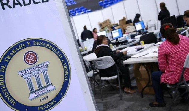 Las citas deben ser gestionadas por el portal del Mitradel. Archivo