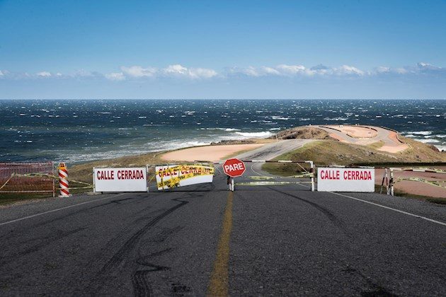 La implementación de este protocolo será coordinada entre el Poder Ejecutivo y el Congreso de Intendentes en el que se detallan las medidas mínimas obligatorias, complementarias y "sin perjuicio" de las disposiciones vigentes en dicho sector.