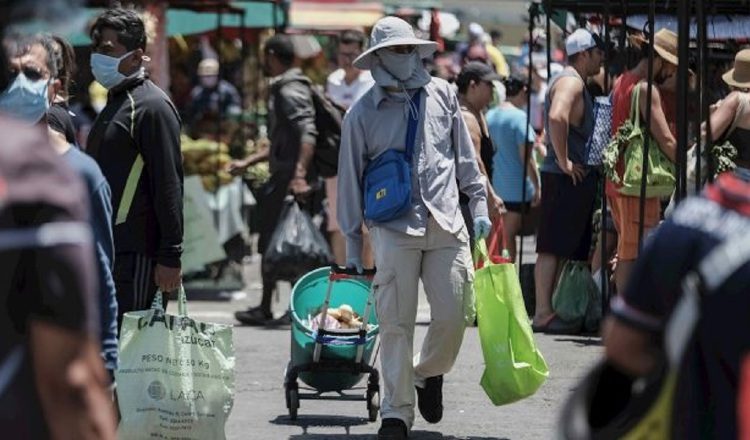 En la región un 40% del total del empleo se desarrolla en sectores económicos de alto riesgo. Archivo