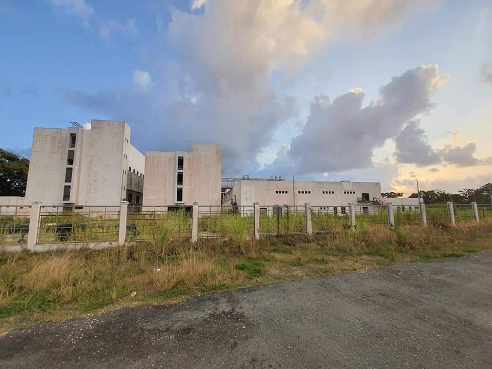 La construcción del nuevo Hospital Dr. Manuel Amador Guerrero tiene varios años de retraso