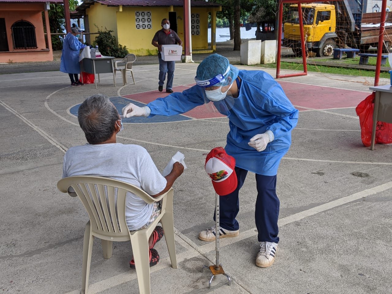 Personal del Minsa sigue realizando pruebas de contagio de COVID-19 a nivel nacional.
