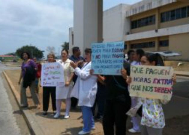 El personal de salud del nosocomio ya se ha manifestado en las calles. Fotos: Eric A. Montenegro.