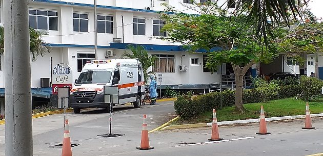 Las muertes se registraron en personas de edad avanzada y que padecían de otras enfermedades que complicaron sus estados de salud y lamentablemente murieron.