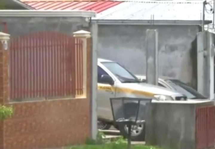 Foto del vehículo usado por el funcionario en La Chorrera.