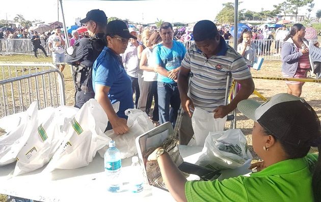 En la distribución se incluirá a personas que están dentro del bono solidario.