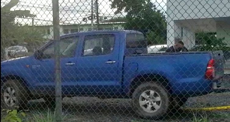Un compañero de labores, quien se encontraba en el lugar, trató de auxiliarlo y trasladarlo a recibir atención médica, pero se informó que Quintero falleció dentro del vehículo tipo pickup en el que era trasladado. FOTO/Thays Domínguez